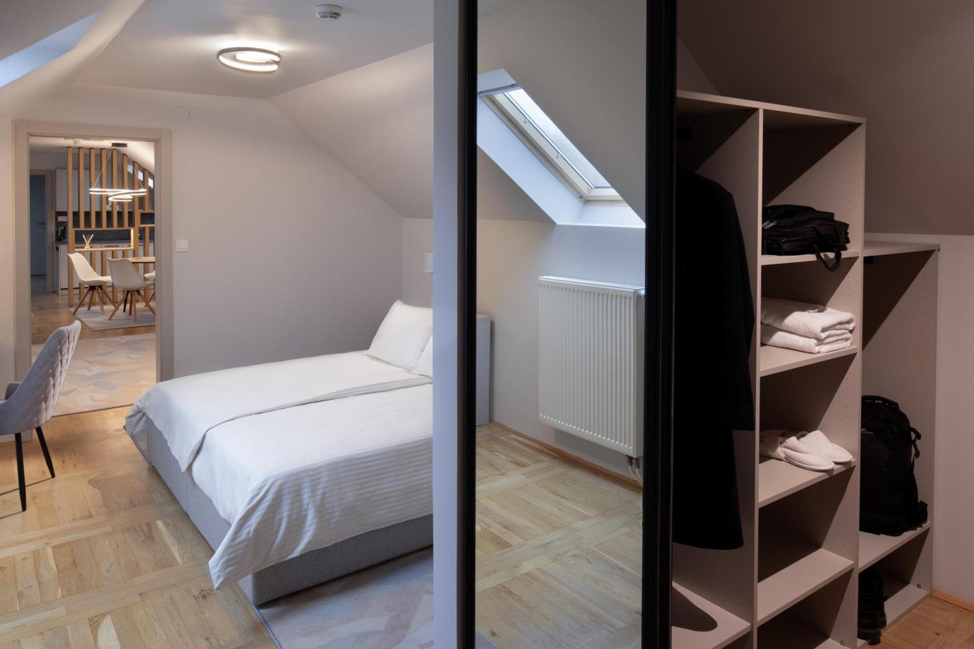 Bed and Breakfast Hisa Putr Trzin Екстер'єр фото